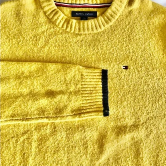 Tommy Hilfiger Men’s Yellow Wool Blend Round Neck Sweater XL - Picture 8 of 14
